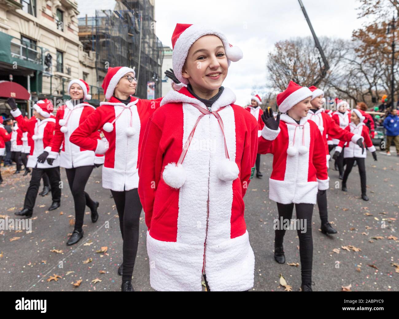 New York, NY - 28 novembre 2019 : l'atmosphère au cours de 93e rapport annuel de Macy's Thanksgiving Day Parade seul Central Park West Banque D'Images