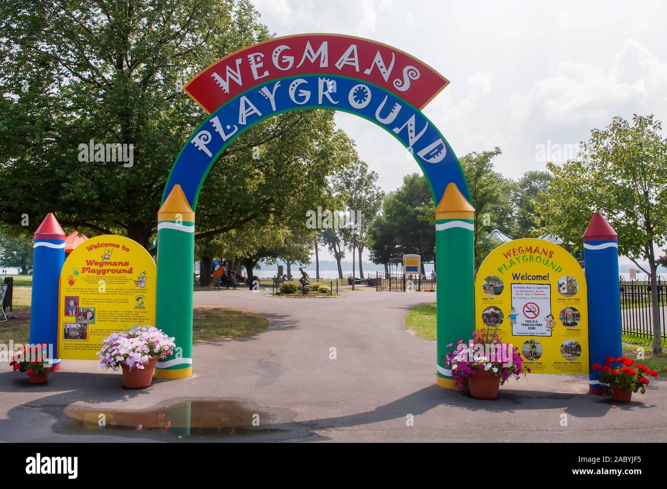 Wegmans à côté d'aire du lac Onondaga, Syracuse, New York. Banque D'Images