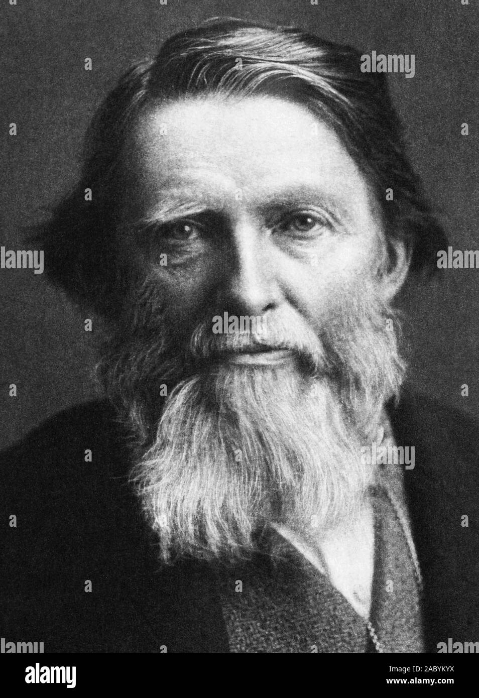Vintage photo portrait de critique d'art anglais, peintre et écrivain John Ruskin (1819 - 1900). Photo vers 1880 par Elliott & Fry. Banque D'Images