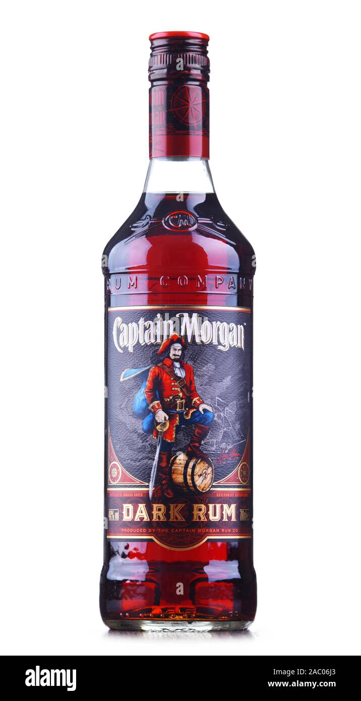 POZNAN, POL - Aug 21, 2019 : Bouteille de Captain Morgan, une marque de rhum sur l'origine des îles Vierges américaines et maintenant produite par Diageo, la bev alcoolique Banque D'Images