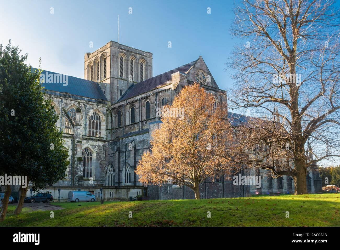 La cathédrale de Winchester en hiver, Hampshire, England, UK Banque D'Images