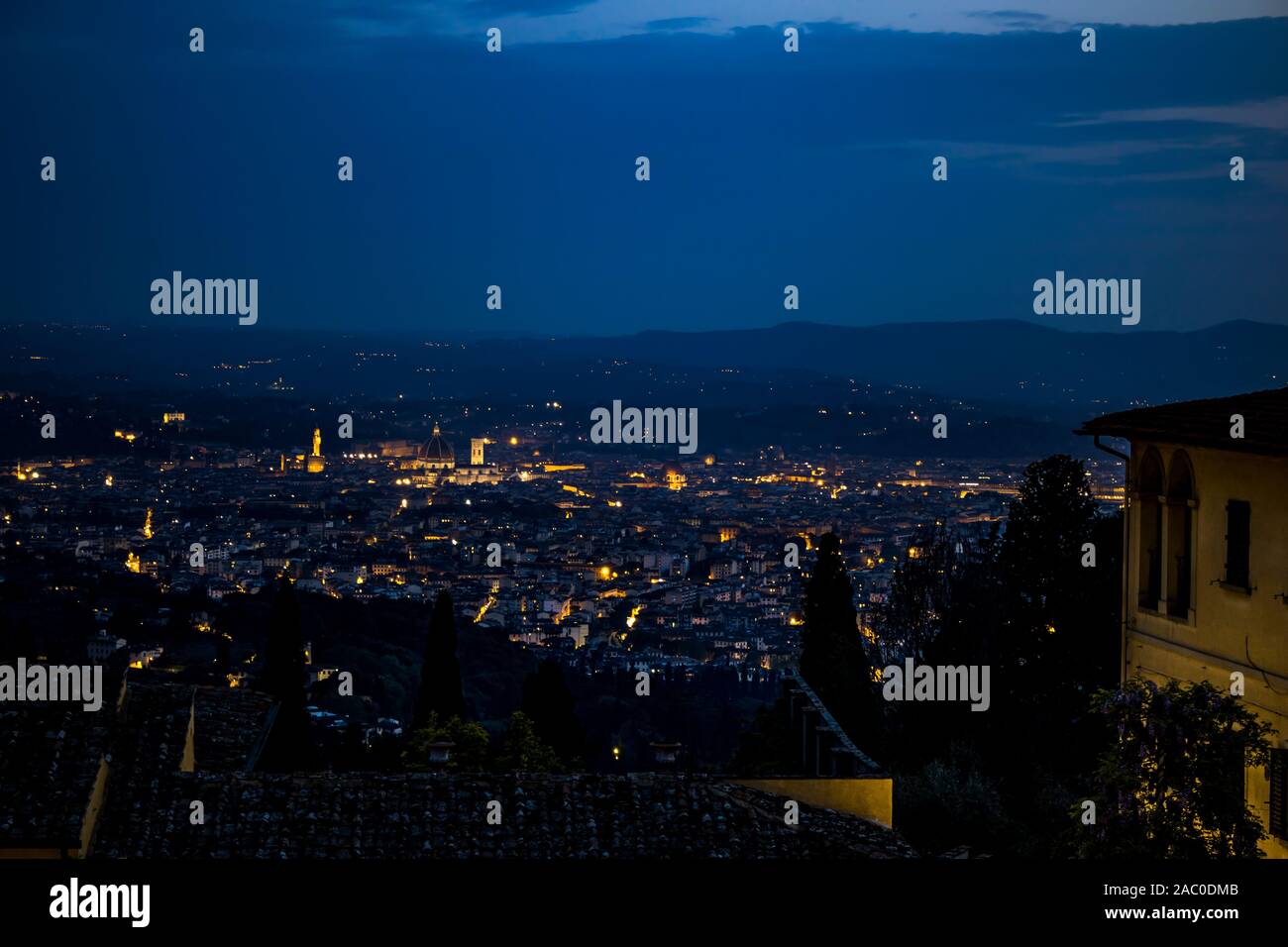 La toscane. Florence - Vue de la ville de nuit. Photo prise à partir du village de Fiesole. Italie Banque D'Images