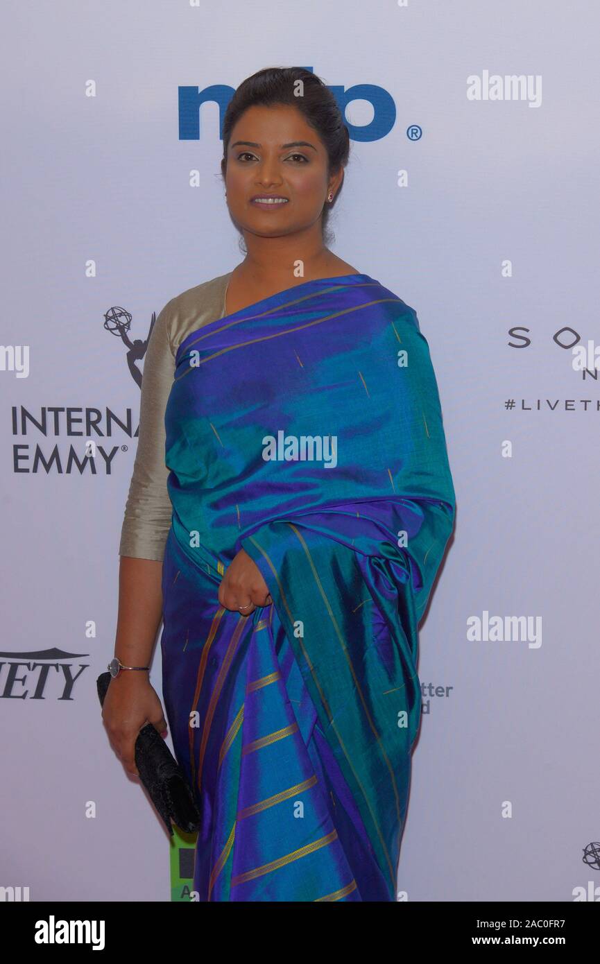 NEW YORK, NY - 25 novembre : Sadhana Subramaniam assiste à la 2019 International Emmy Awards à New York Hilton le 25 novembre 2019 à New York. Banque D'Images