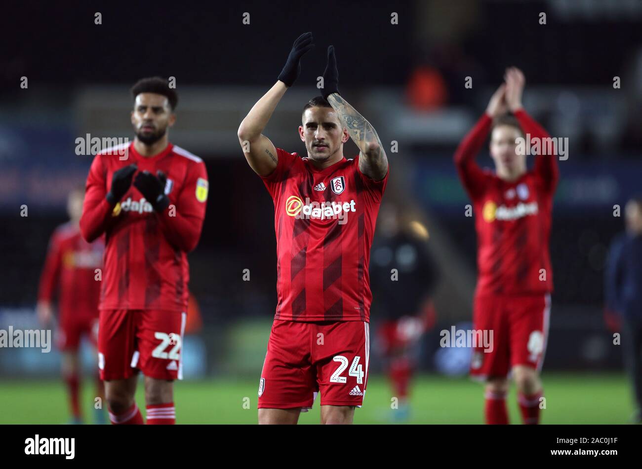 Fulham Anthony Knockaert (centre) réagit après le coup de sifflet final lors de la Sky Bet Championship match au Liberty Stadium, Swansea. Banque D'Images