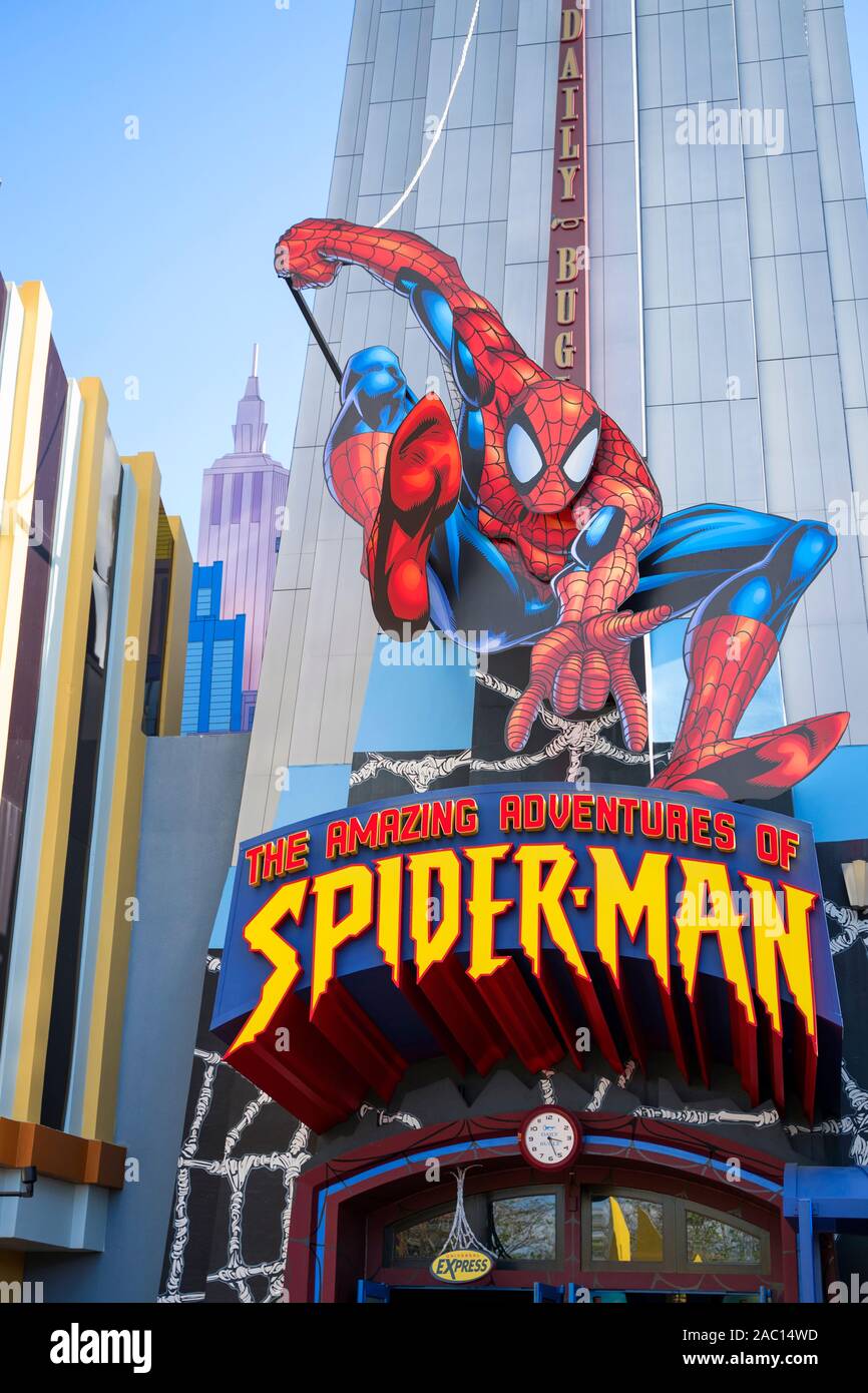 Les aventures de Spider-Man, en 3D, signe au-dessus de l'île d'entrée, super héros, Islands of Adventure, le complexe Universal Studios Orlando Banque D'Images