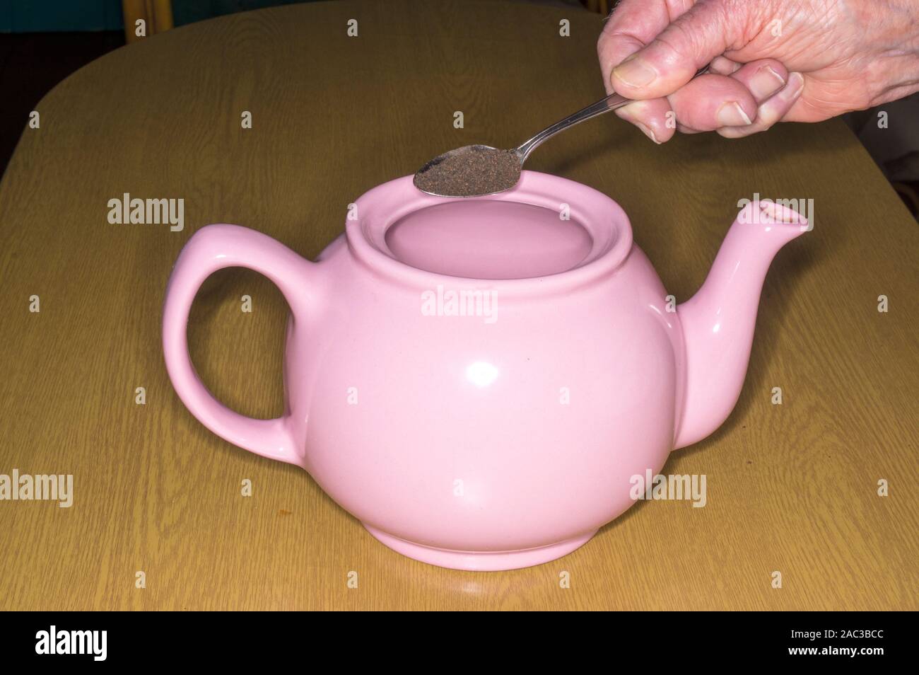 Sachet de thé gratuit en plastique Banque de photographies et d'images à  haute résolution - Alamy