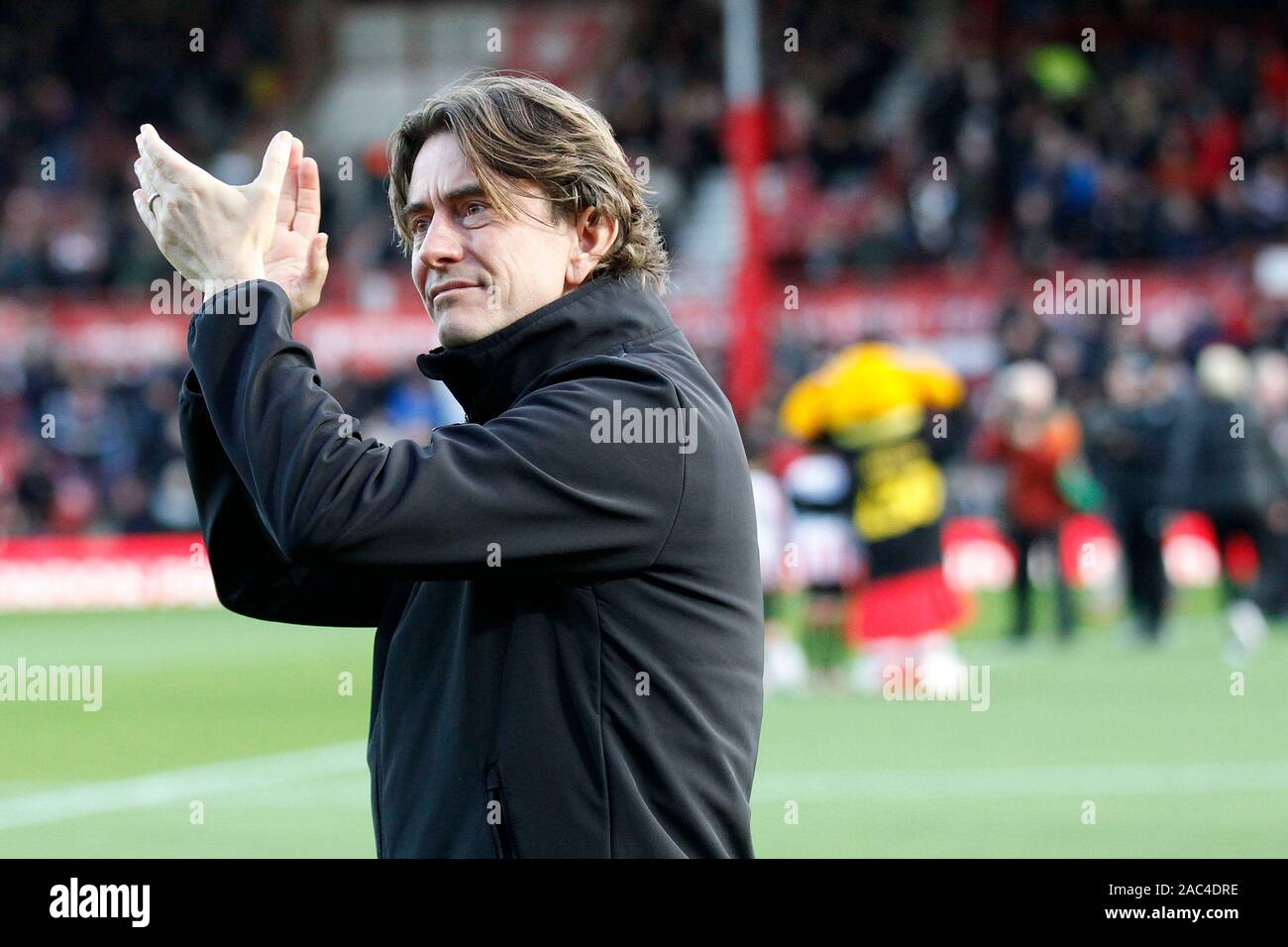 Londres, Royaume-Uni. 30Th Nov, 2019. Gestionnaire de Brentford, Thomas Frank au cours de l'EFL Sky Bet Championship match entre Brentford et Luton Town at Griffin Park, Londres, Angleterre le 30 novembre 2019. Photo par Carlton Myrie. Usage éditorial uniquement, licence requise pour un usage commercial. Aucune utilisation de pari, de jeux ou d'un seul club/ligue/dvd publications. Credit : UK Sports Photos Ltd/Alamy Live News Banque D'Images