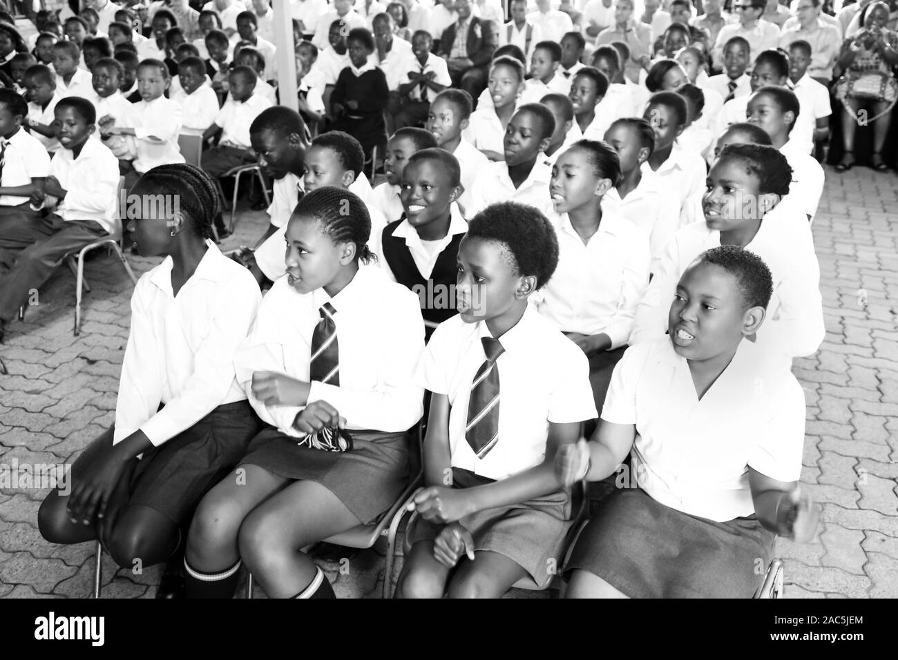 Johannesburg, Afrique du Sud - 19 septembre 2013 : les enfants africains à l'école primaire de classe Banque D'Images