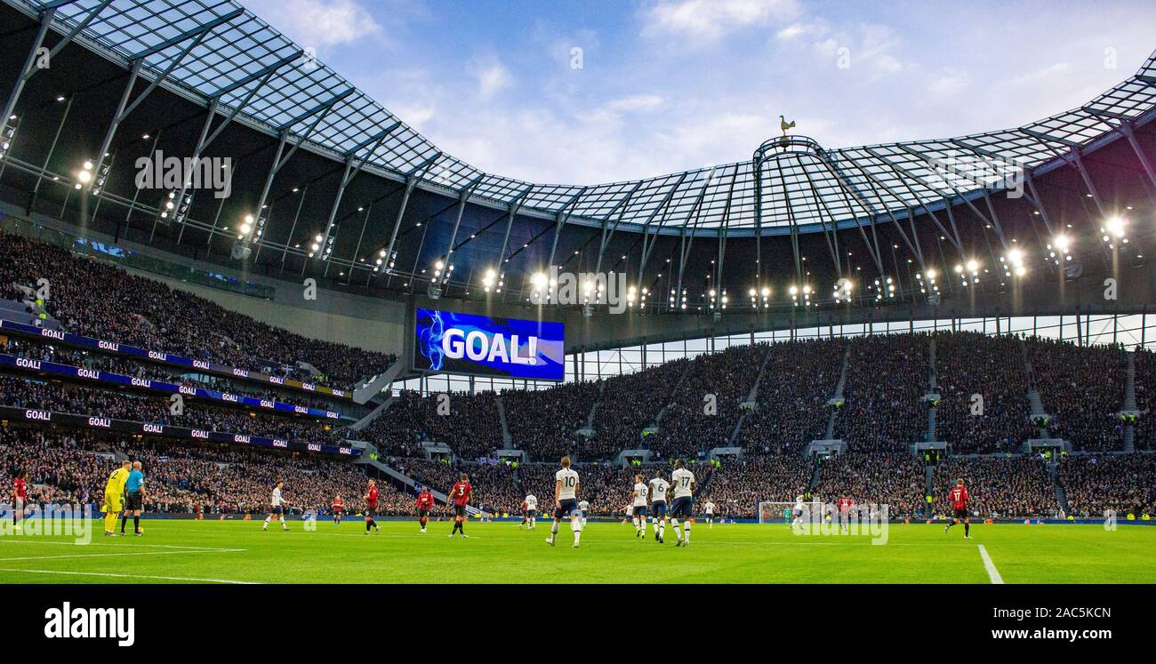 Match de Premier League entre Tottenham Hotspur et AFC Bournemouth au Tottenham Hotspur Stadium Londres, Royaume-Uni - 30 novembre 2019 photo Simon Dack / Téléphoto Images usage éditorial uniquement. Pas de merchandising. Pour les images de football des restrictions FA et Premier League s'appliquent inc. Aucune utilisation Internet/mobile sans licence FAPL - pour plus de détails contacter football Dataco Banque D'Images