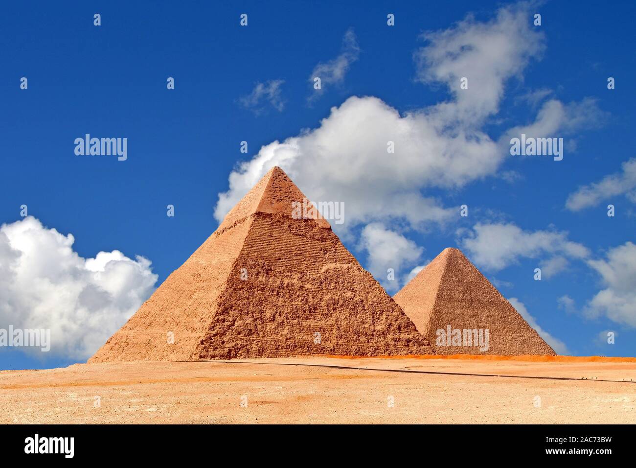 Pyramiden von Niltal, Gizeh, Egypte Banque D'Images