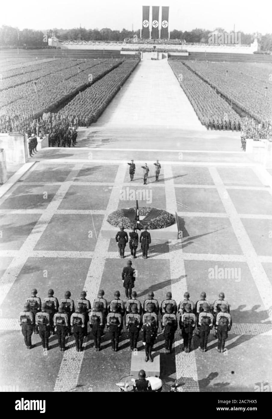 TOTENDHRUNG - Respect des morts - au 1934 de Nuremberg Nazi Banque D'Images