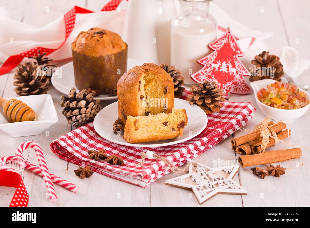 Panettone Gateau De Noel Italien Photo Stock Alamy