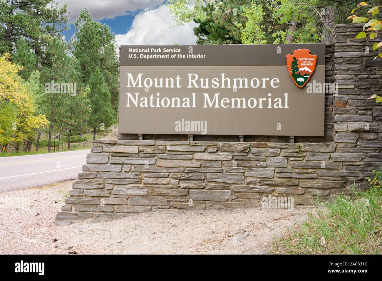 Keystone, SD - 25 septembre 2019 : Mount Rushmore National Memorial Panneau d'entrée Banque D'Images
