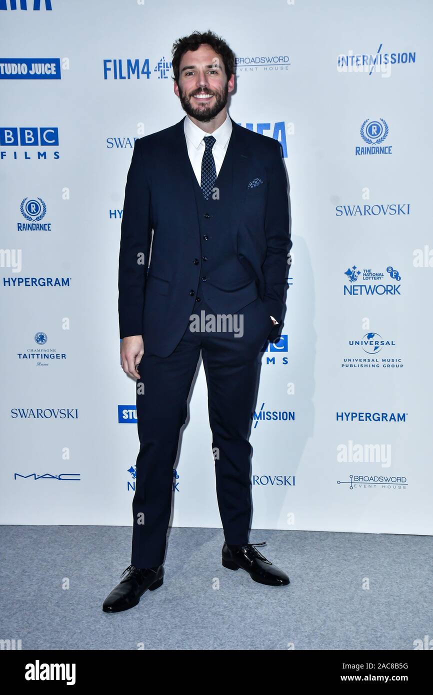 Londres, Royaume-Uni. 1er décembre 2019. Sam Claflin assiste à la 22e British Independent Film Awards au Old Billingsgate sur Décembre 01, 2019 à Londres, en Angleterre. Credit Photo : Alamy/Capital Live News Banque D'Images