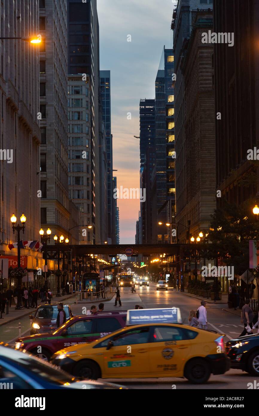 East Washington Street, The Loop, Chicago, Illinois, États-Unis Banque D'Images
