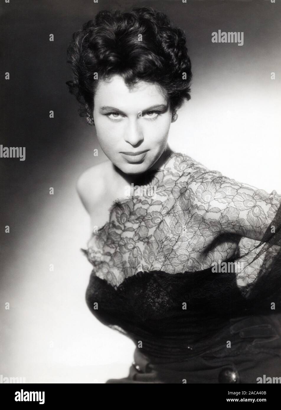 Barbara Rütting, deutsche Schauspielerin, Deutschland frühe 1950er Jahre. L'actrice allemande Barbara Ruetting, en Allemagne au début des années 50. Banque D'Images