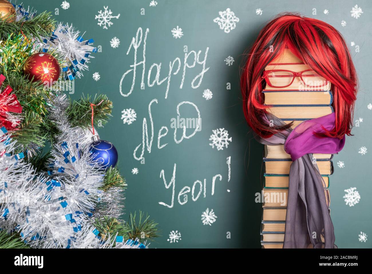 Bonne Année ! Drôle idée pédagogique avec un professeur aux cheveux rouges Banque D'Images
