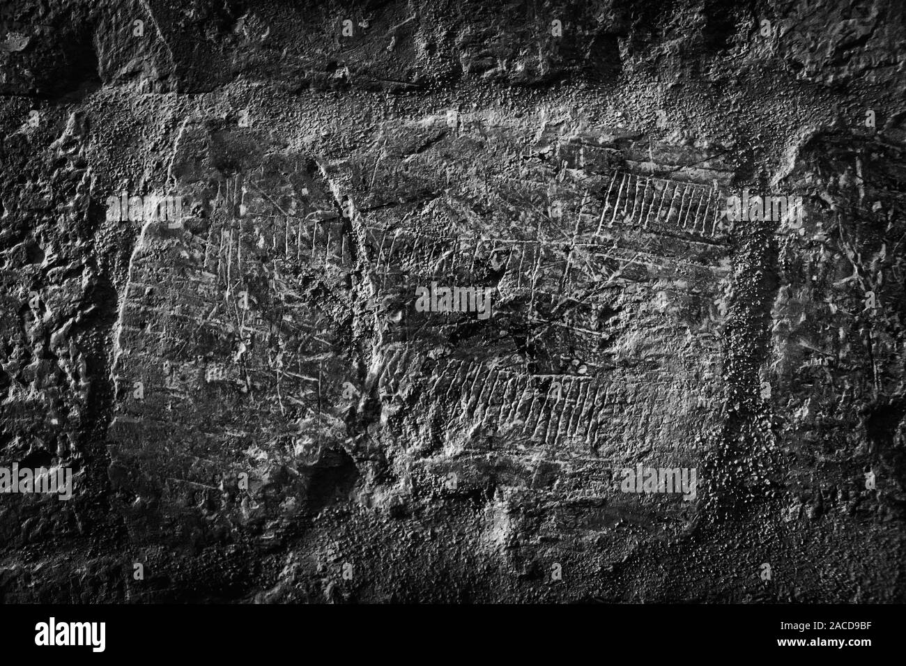 Des graffiti anciens Galley Navire en cellule de prison Banque D'Images