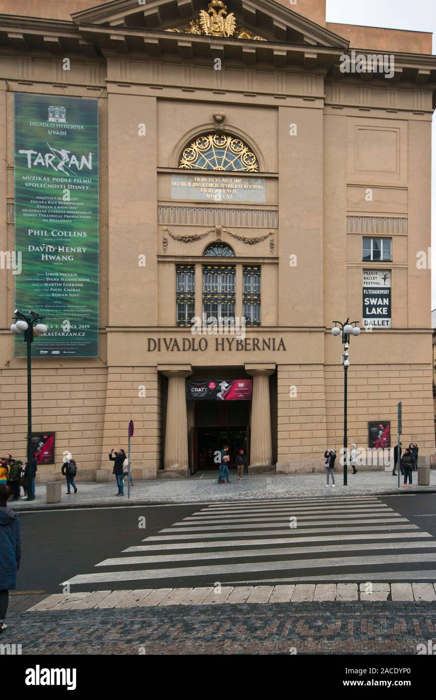 Divadlo Théâtre Hybernia Performance Art Prague République Tchèque Europe Banque D'Images
