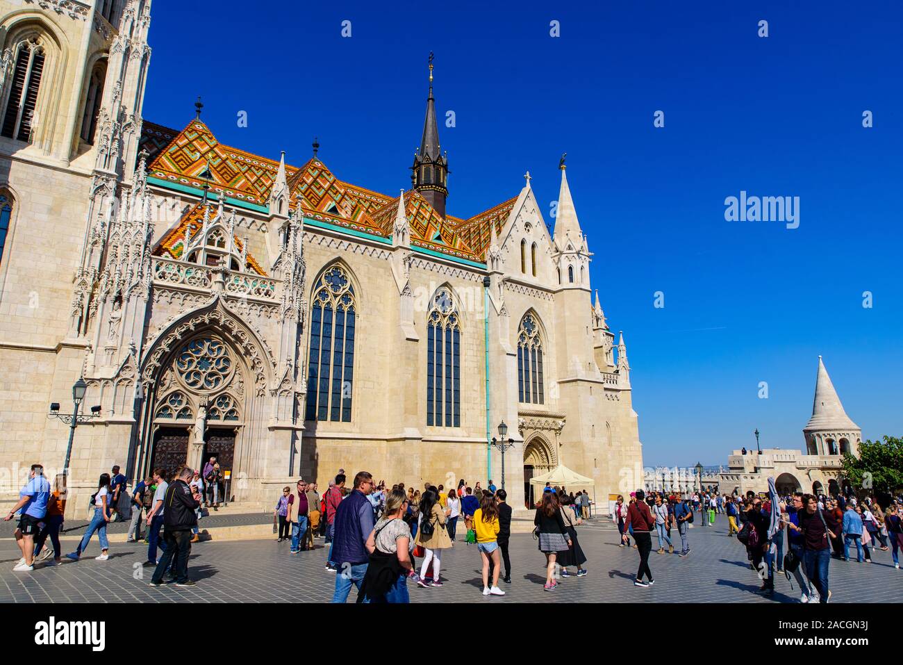 L'église Matthias, une église catholique situé dans la Sainte Trinité Square, du quartier du château de Buda, à Budapest, Hongrie Banque D'Images