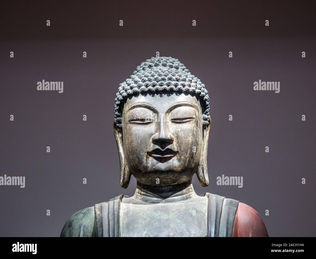 Statue de bronze de Bouddha Bhaisajyaguru, Musée National de Gyeongju, Corée du Sud Banque D'Images