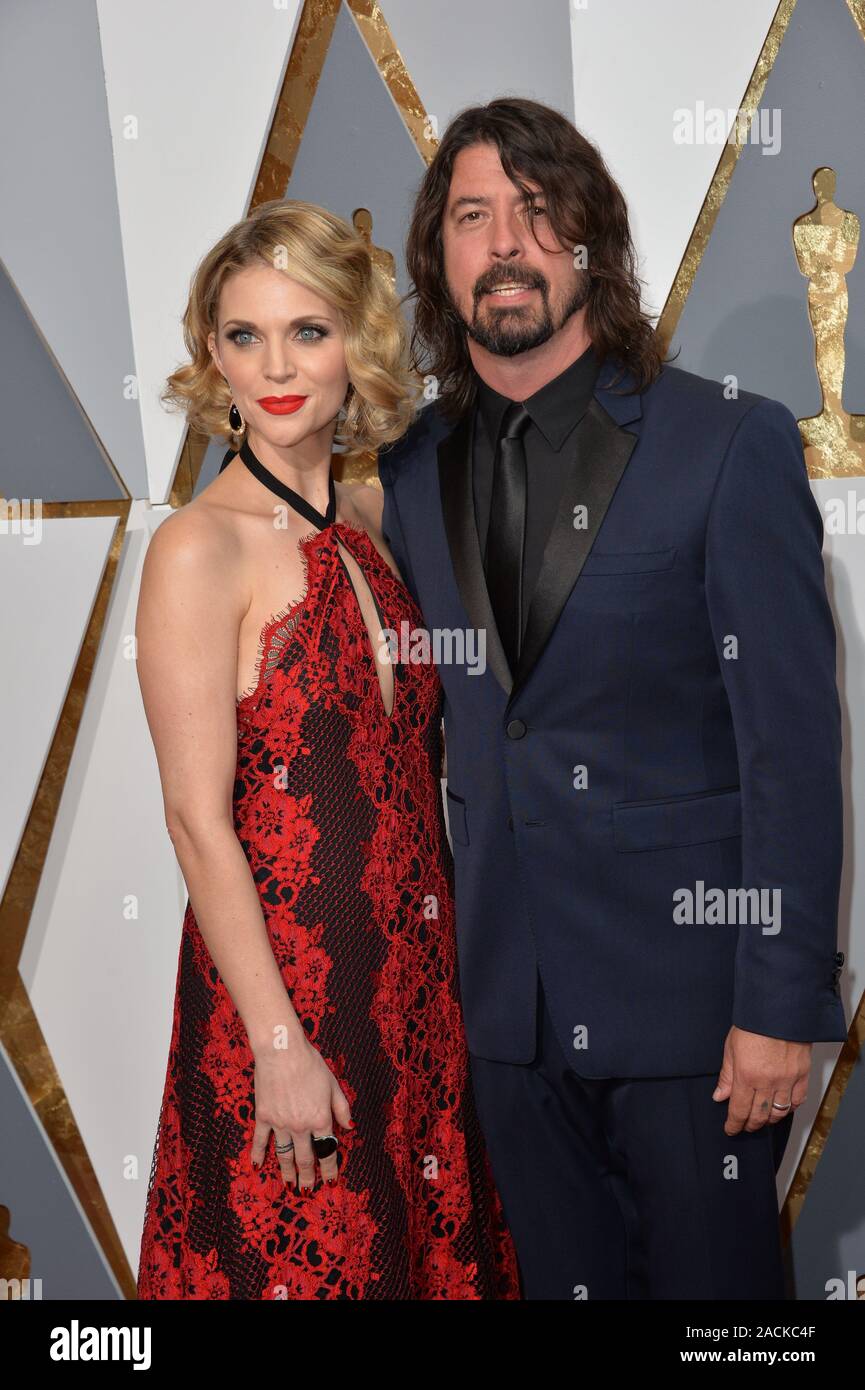 Jordyn Blum Grohl And Dave Grohl Banque D Image Et Photos Alamy