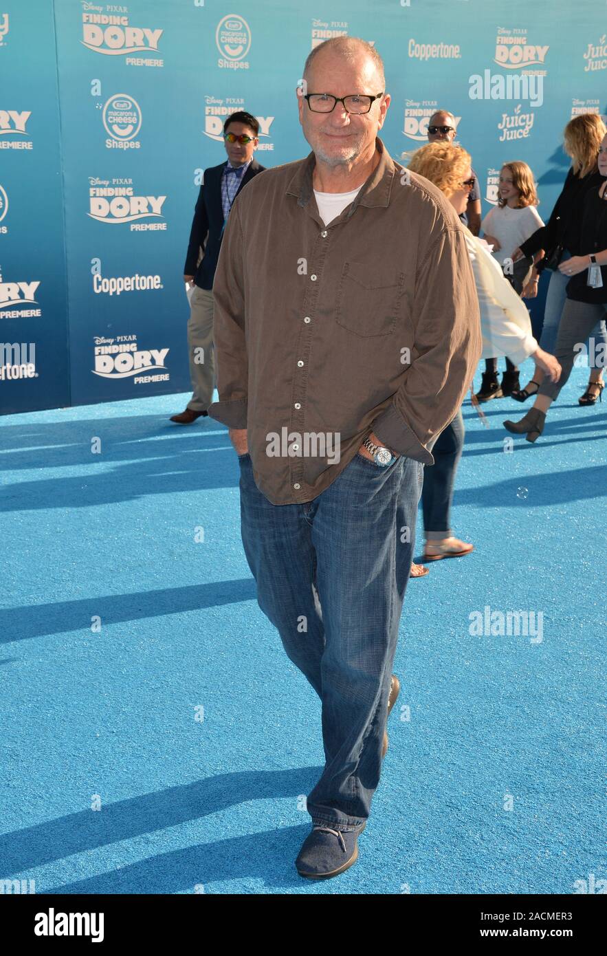 LOS ANGELES, CA. 8 juin 2016 : l'Acteur Ed O'Neill lors de la première mondiale de 'trouver Dory' au El Capitan Theatre, à Hollywood. © 2016 Paul Smith / Featureflash Banque D'Images