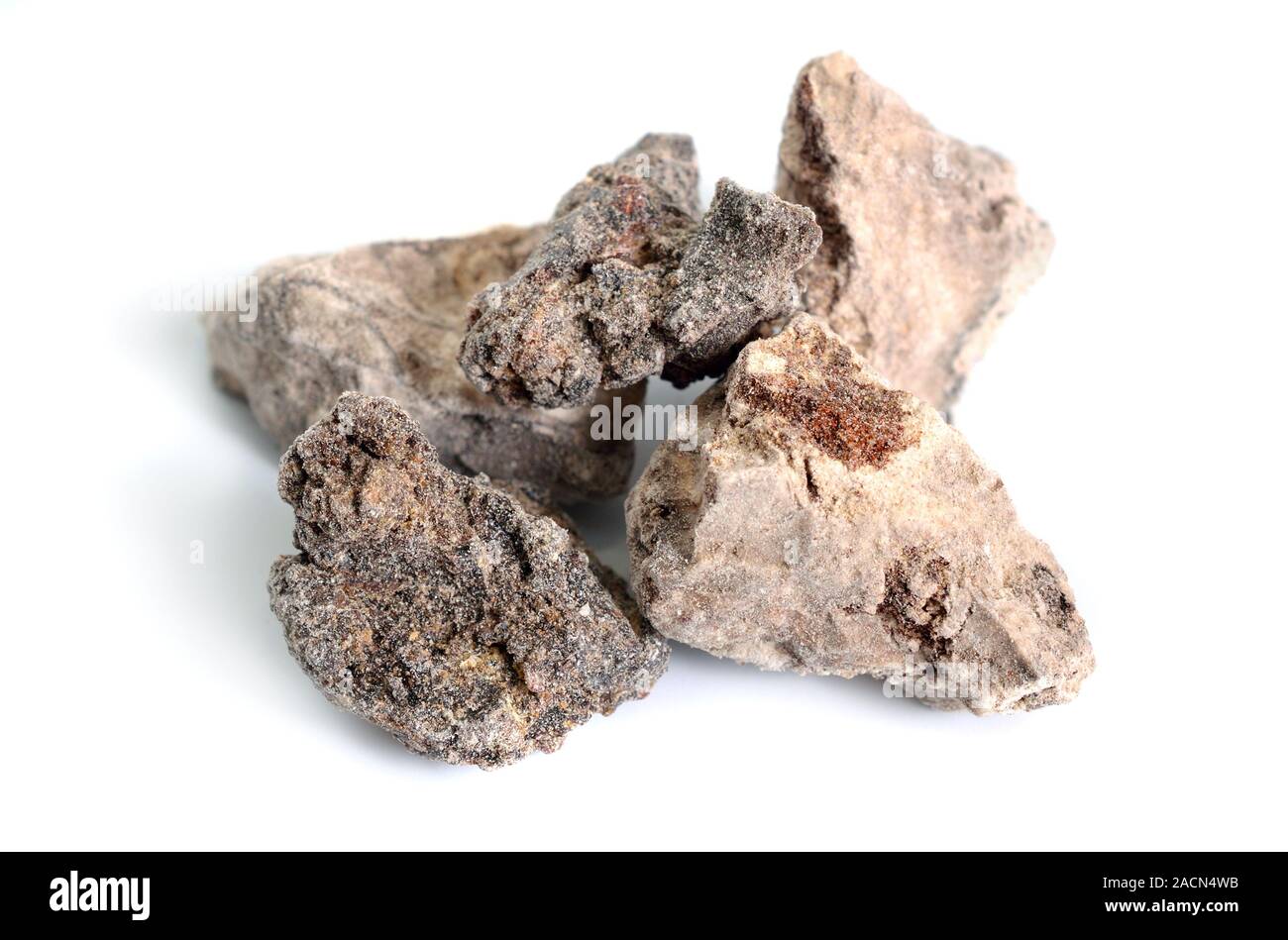 Palo Santo résine d'encens. Isolé sur fond blanc Banque D'Images