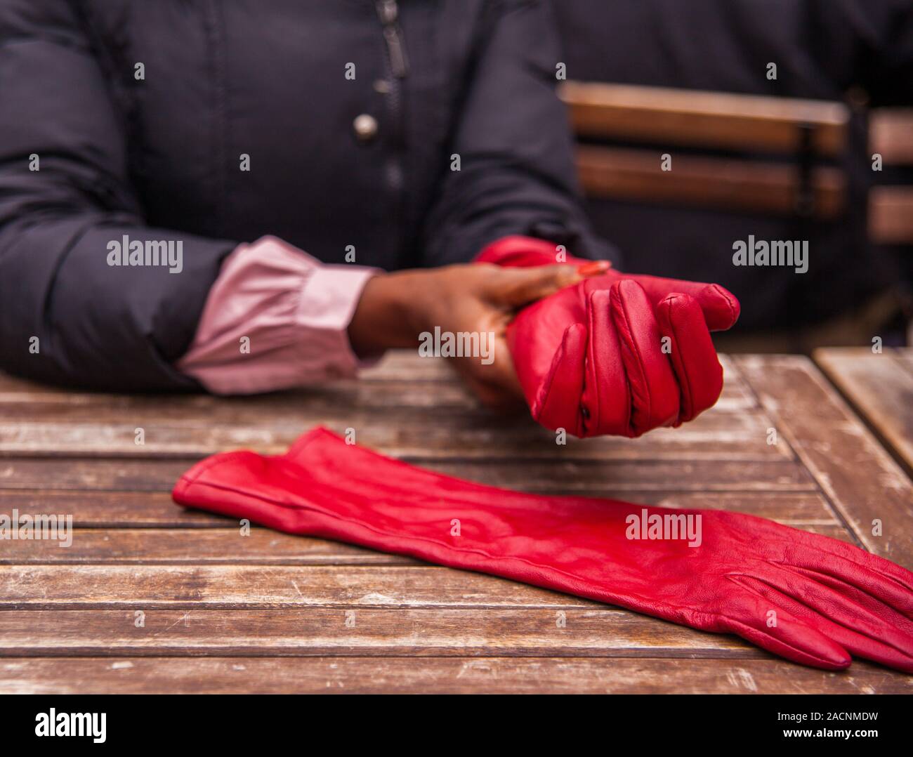 gants rouges Banque D'Images