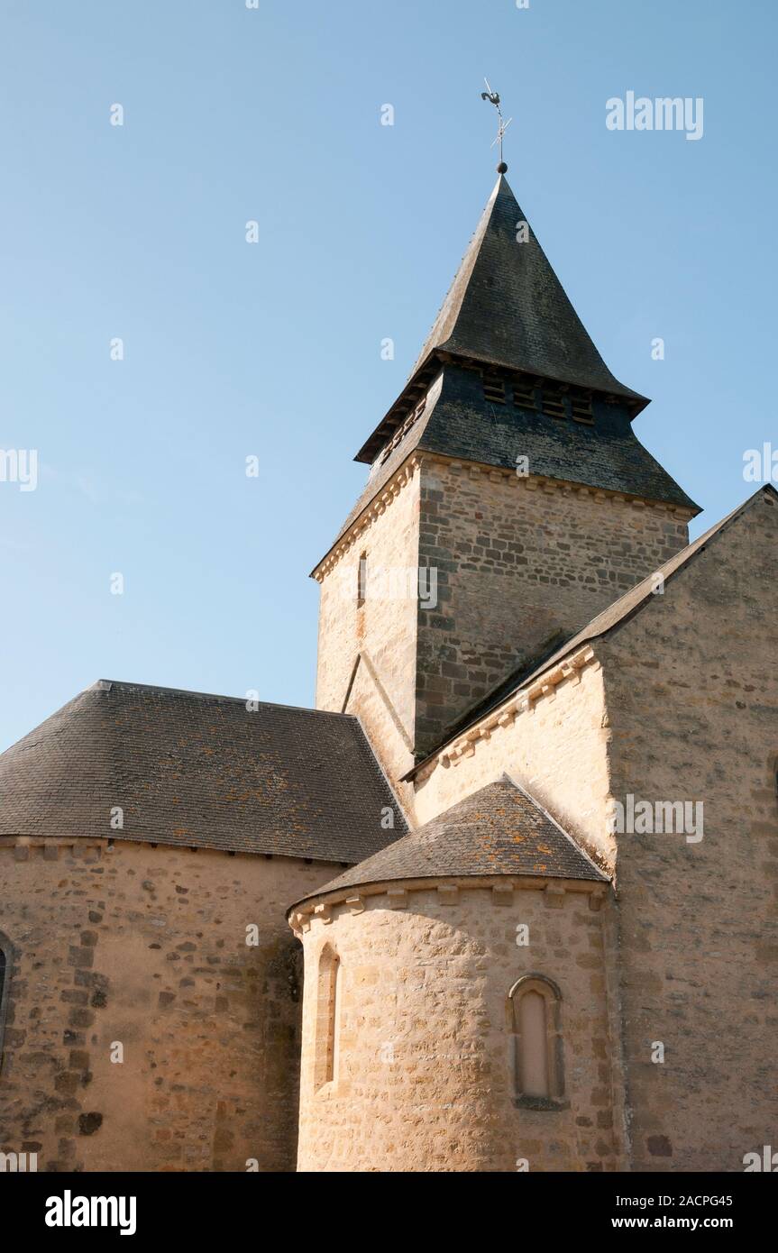 Église de Saint-Martin (11e siècle) dans la région de Bessais-le-Fromental, cher (18), Center-Val de Loire, France. Banque D'Images