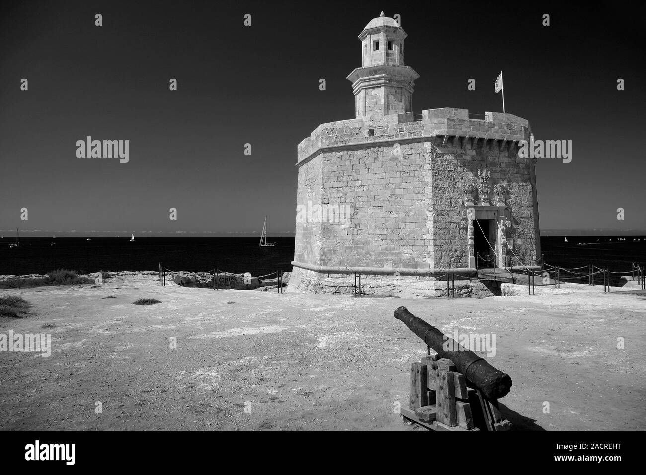 Gravure Ancienne - Vue De L'île De Minorque, Fort Saint-Philippe (1756) - XIXe Ou Avant