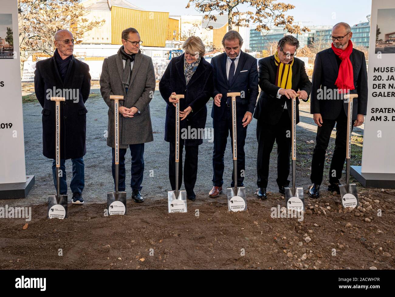 03 décembre 2019, Berlin : Jaques Herzog (l-r), l'architecte du nouveau ...