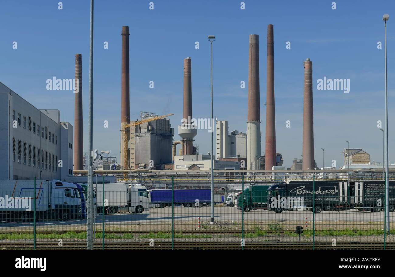 Kraftwerk, Schornsteine, Henkel AG, Holthausen, Düsseldorf, Nordrhein-Westfalen, Deutschland Banque D'Images