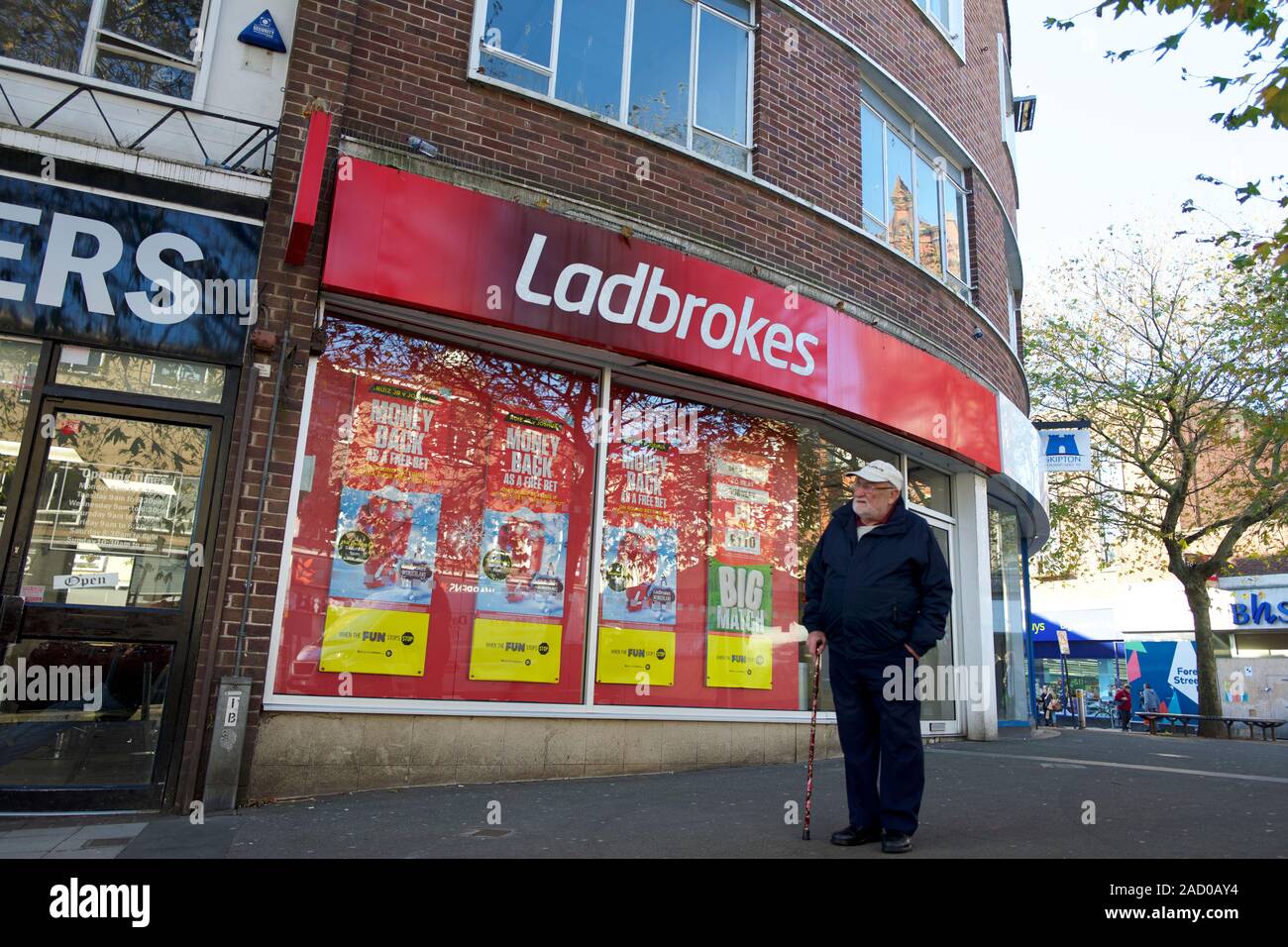 Ladbrokes betting shop, UK Banque D'Images