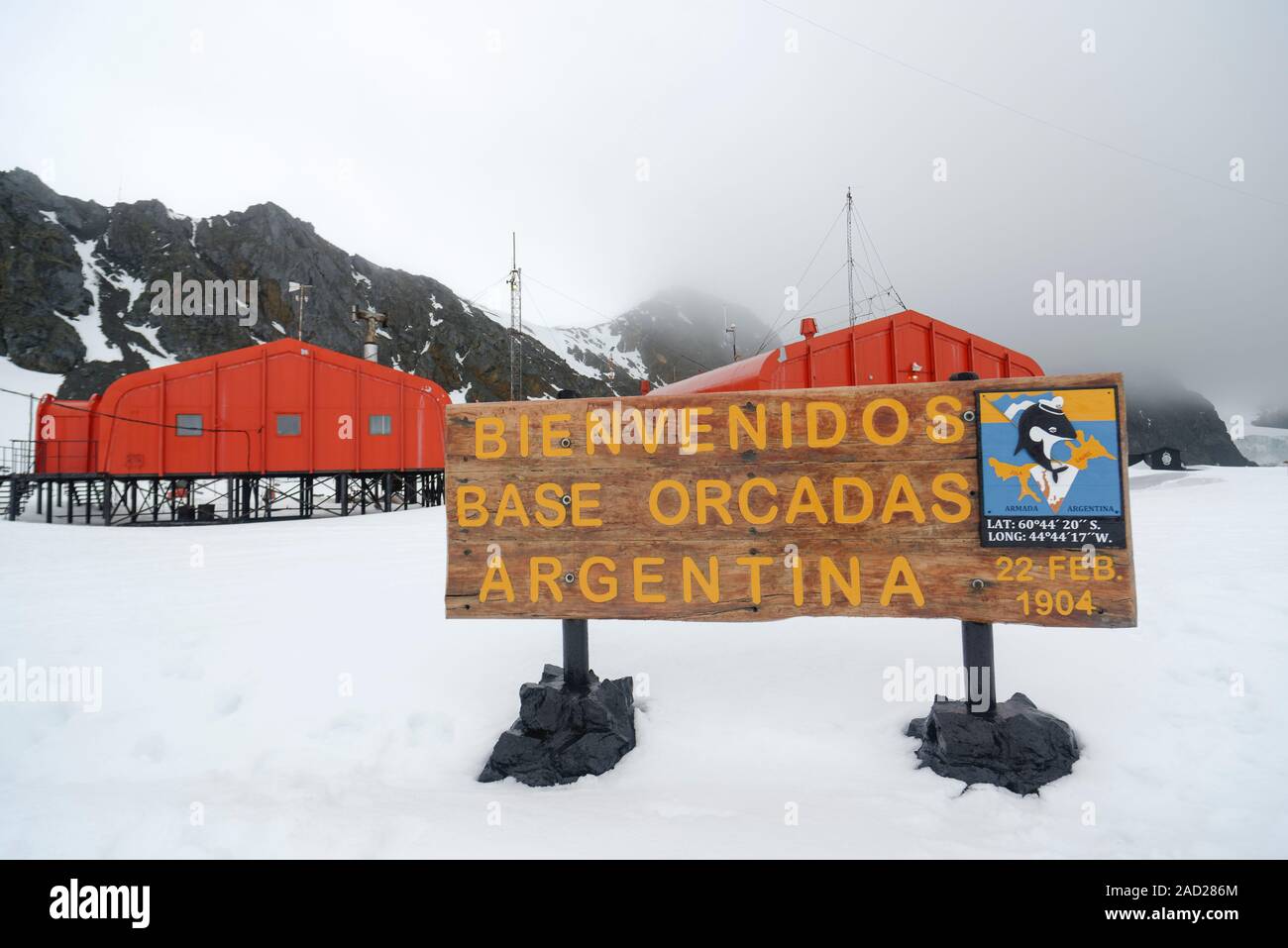 Panneau de bienvenue, base de la station scientifique de l'Argentine Orcadas, Laurie Island, îles Orcades du Sud, l'Antarctique Banque D'Images