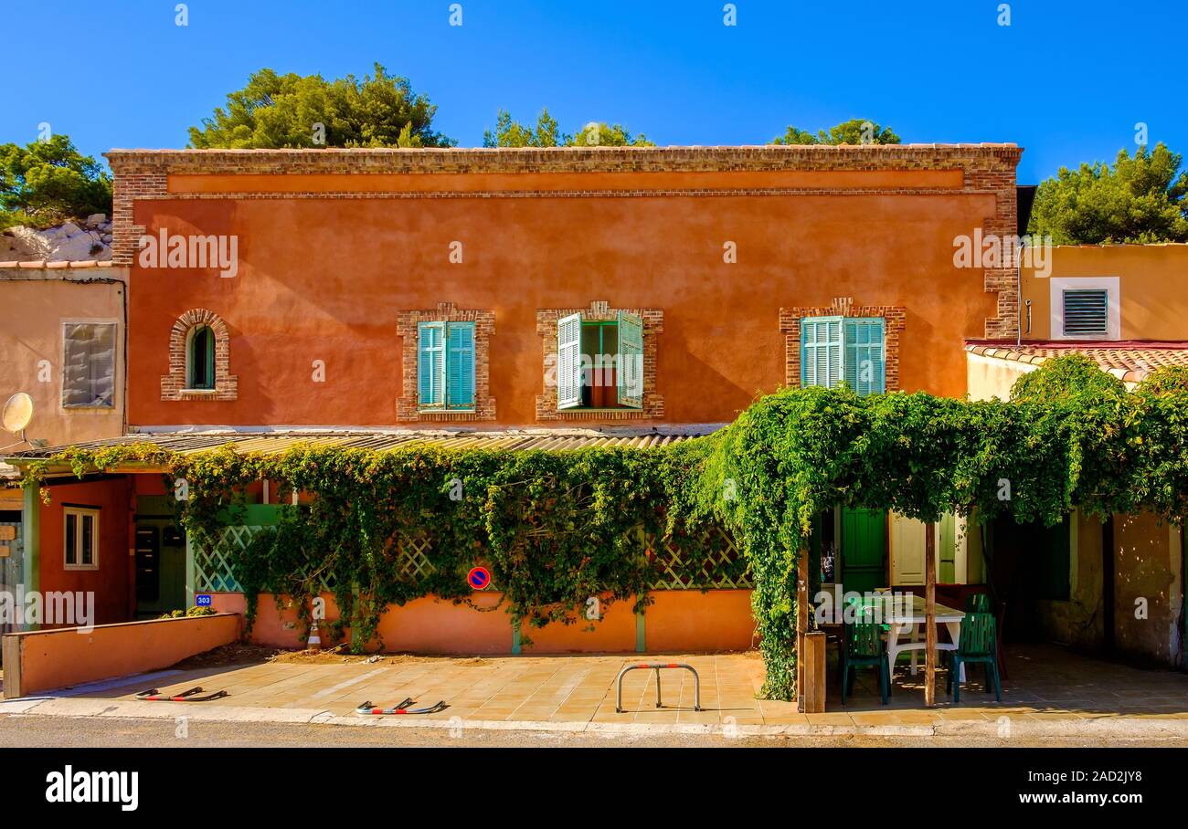Marseille, France, septembre 2019, maison sur le boulevard Alexandre Delabre près du port de Callelongue Banque D'Images