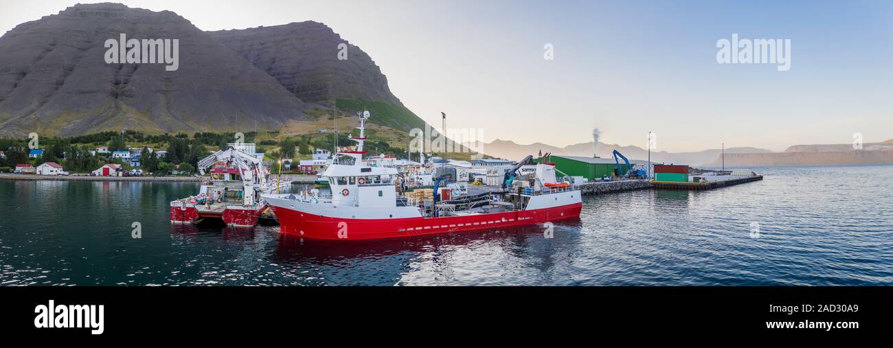 Port, Bildudalur, Arnarfjordur, fjord, Islande Westfjords Banque D'Images Port, Bildudalur, Arnarfjordur, fjord, Islande Westfjords Banque D'Images