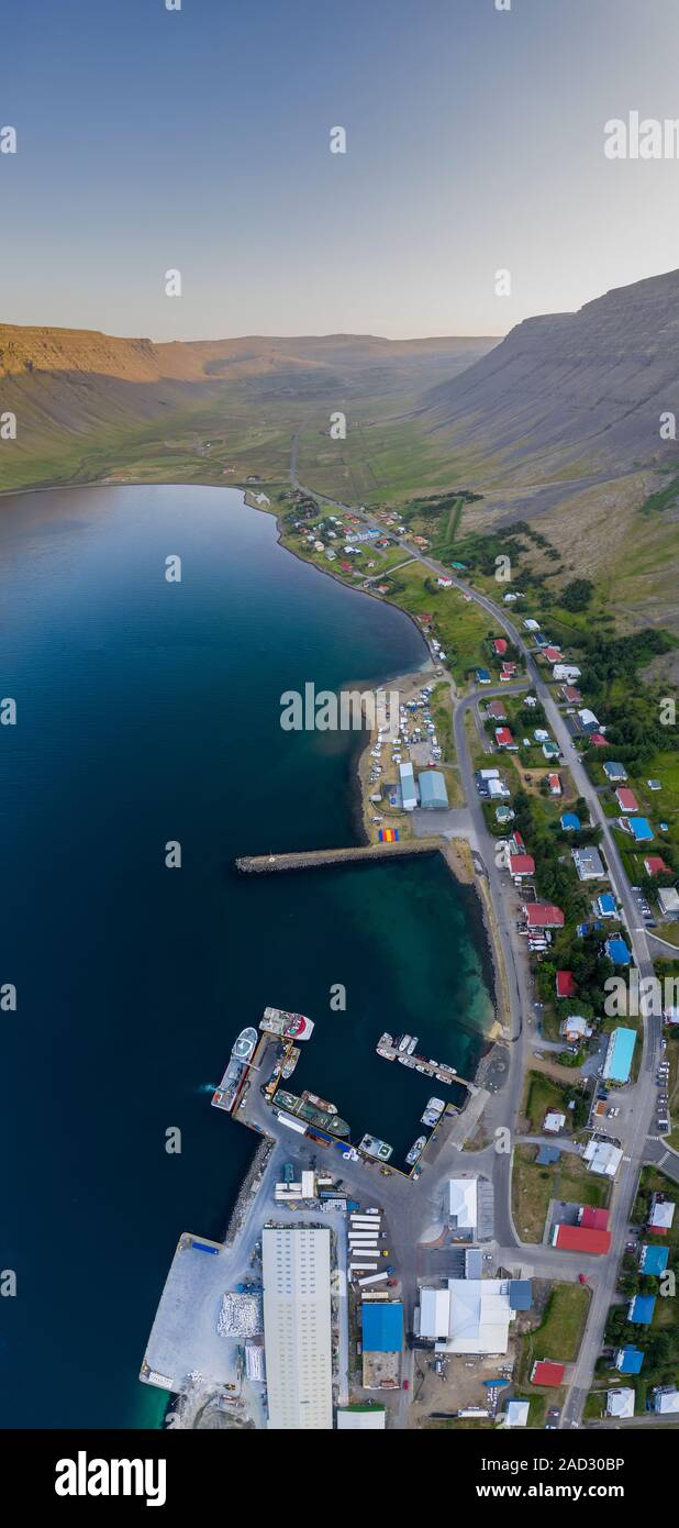 Port, Bildudalur, Arnarfjordur, fjord, Islande Westfjords Banque D'Images Port, Bildudalur, Arnarfjordur, fjord, Islande Westfjords Banque D'Images