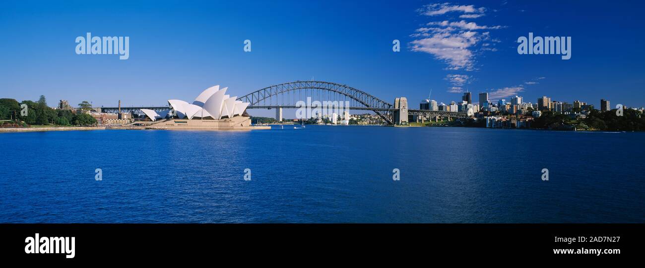 Opera House au bord de l'eau, de l'Opéra de Sydney, Sydney, New South Wales, Australia Banque D'Images