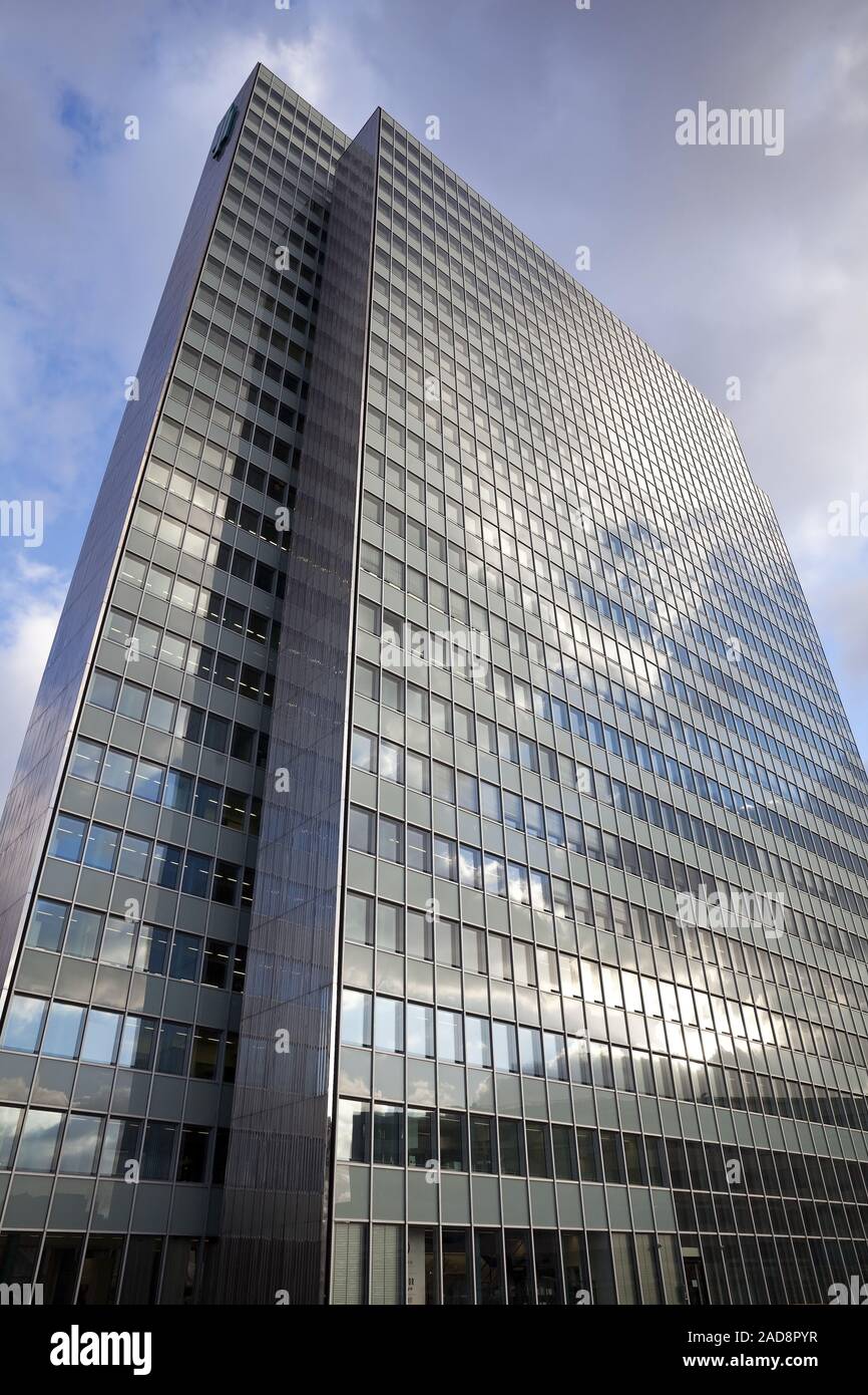 Dreischeibenhaus, office et l'édifice administratif, Duesseldorf, Allemagne, Europe Banque D'Images