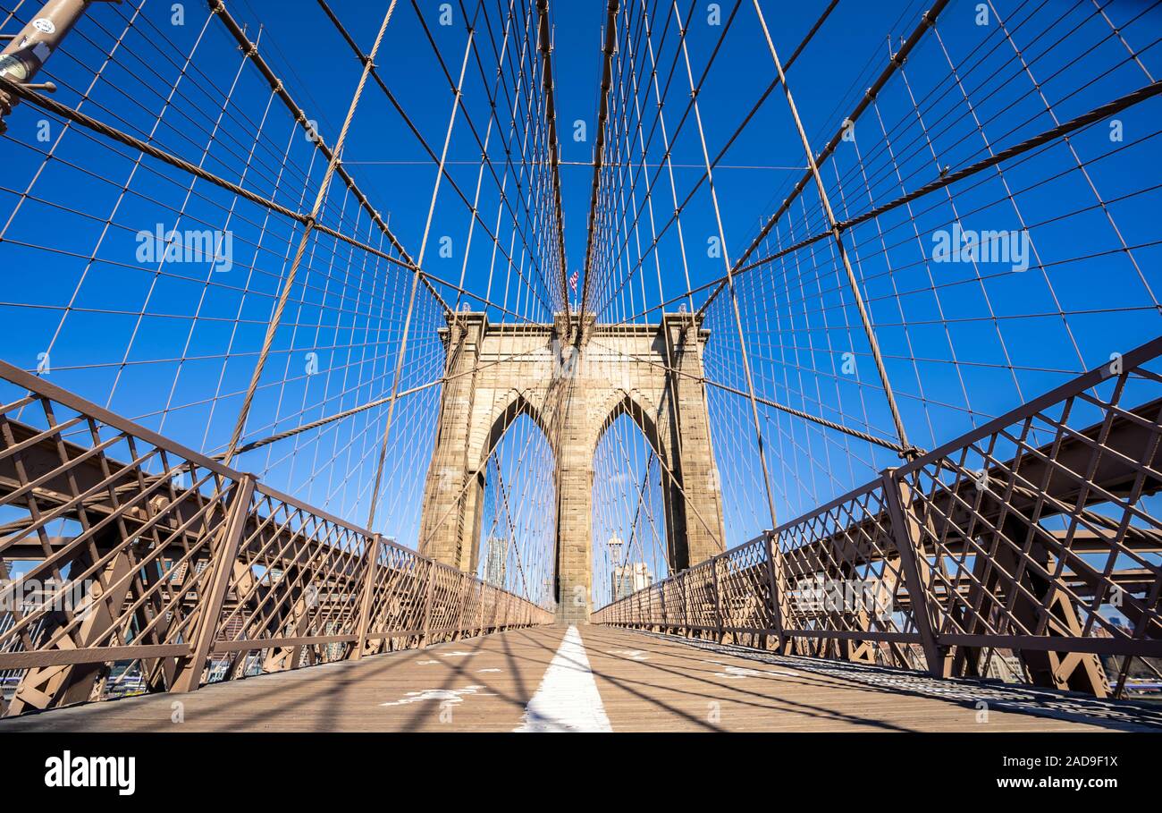 Pont de brooklyn new york city noir et blanc Banque de photographies et ...