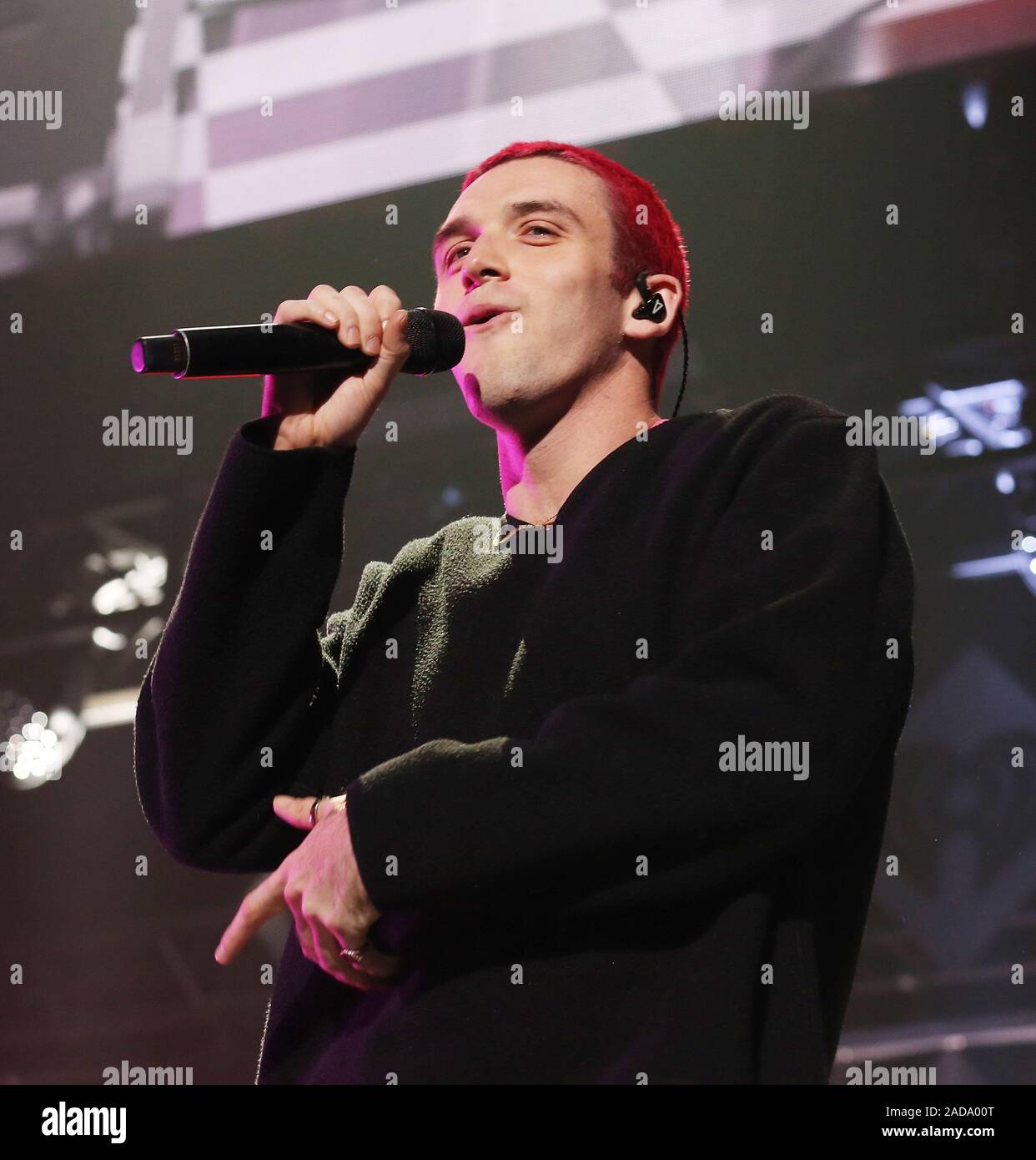 DALLAS, TEXAS - 03 DÉCEMBRE : Lauv effectue sur scène pendant 106,1 KISS FM Jingle Ball 2019 à l'Arène Dickies le 3 décembre, 2019 à Dallas, Texas. Photo : Trish Badger/MediaPunch imageSPACE/MediaPunch Crédit : Inc/Alamy Live News Banque D'Images