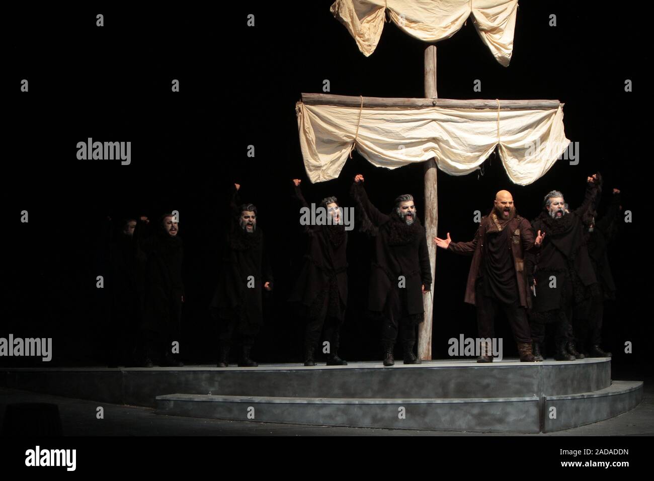 Téhéran, Iran. 06Th Dec, 2019. Le théâtre "Frankenstein" était basé sur un célèbre roman du même nom par Mary Shelley effectuée à Téhéran, ville complexe de cinéma.Directeur : Iman Afsharian Producteur : Mahan Heydari Auteur : Mary Shelley (photo de Mazyar Asadi/Pacific Press) Credit : Pacific Press Agency/Alamy Live News Banque D'Images