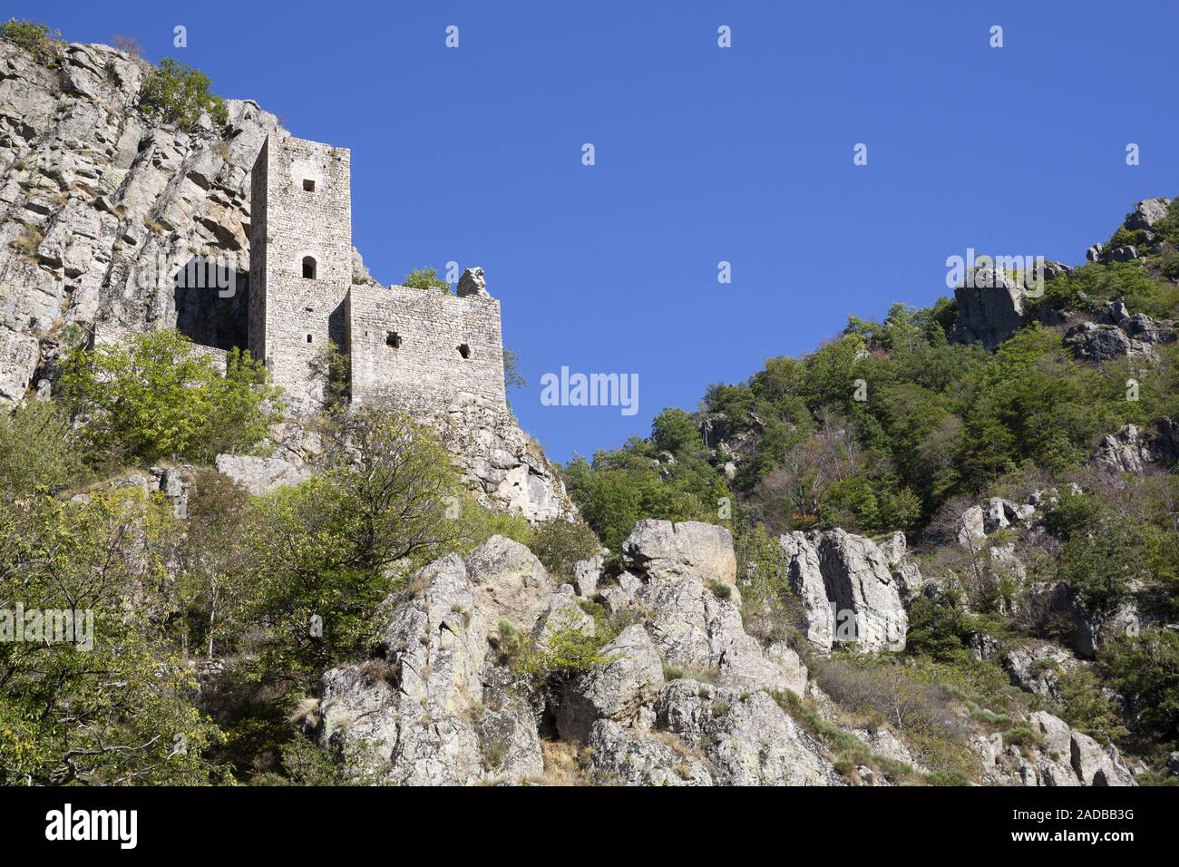 Château médiéval dans le village de Borne, Ardèche, France Photo Stock -  Alamy