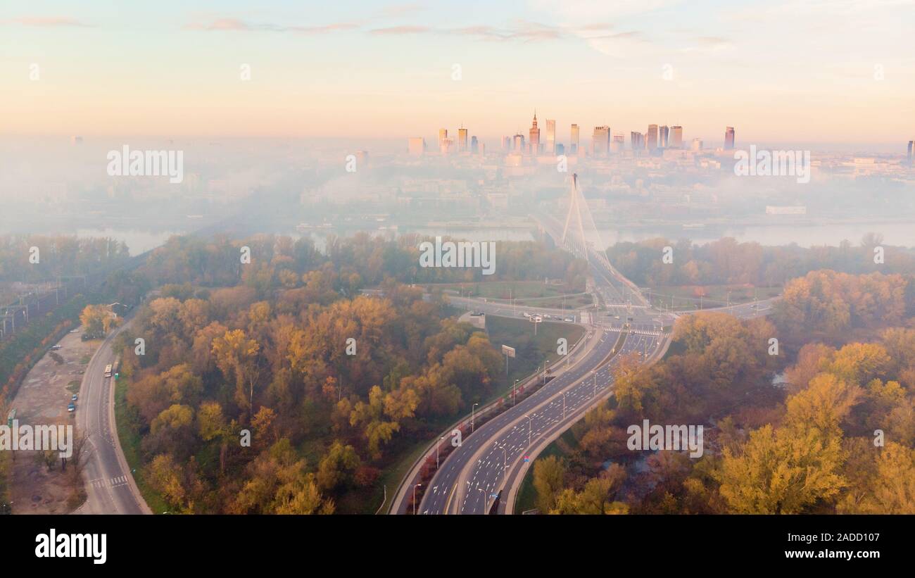 Centre-ville de Varsovie à l'aube vue aérienne Banque D'Images