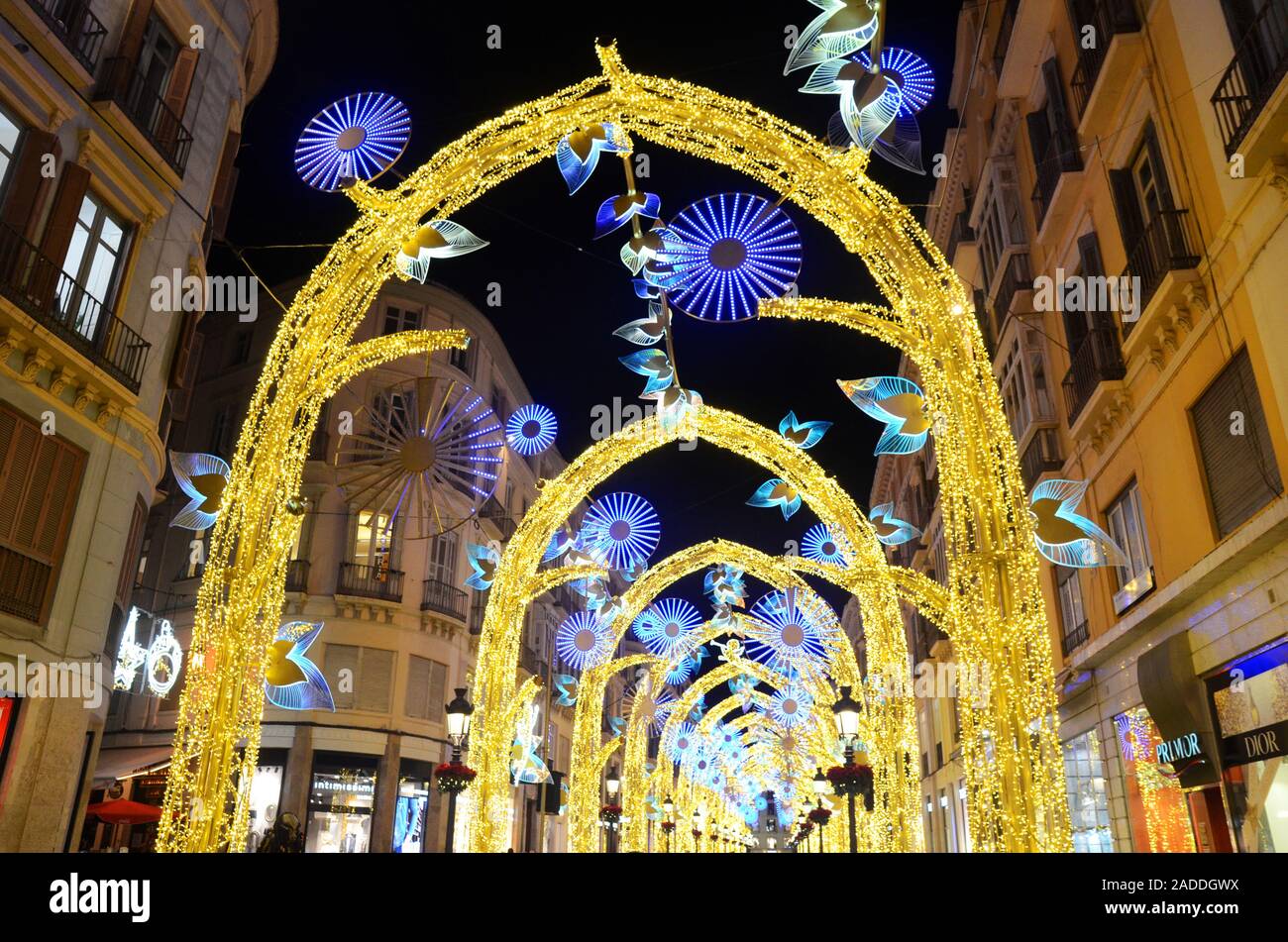 Calle Larios, la rue principale de Malaga, Espagne, durant les fêtes de Noël 2019 Banque D'Images