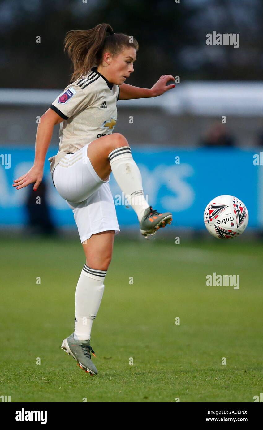 DAGENHAM, EN ANGLETERRE - 01 DÉCEMBRE : Kirsty Hanson de Manchester United au cours de la Barclays Women's super match de championnat entre West Ham United Women un Banque D'Images