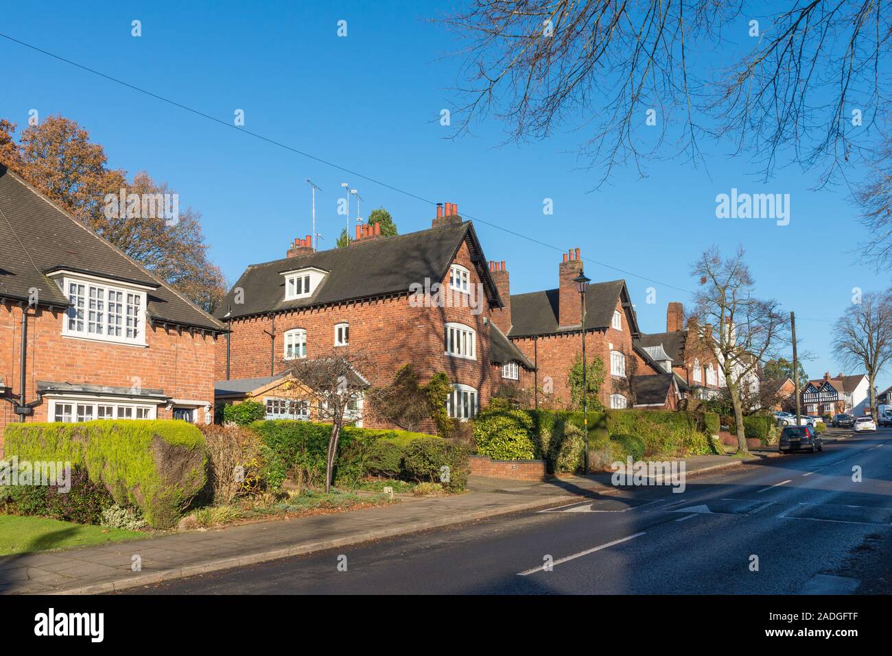Maisons à Sycamore Road dans le verdoyant Bournville Village Trust, Birmingham, UK Banque D'Images