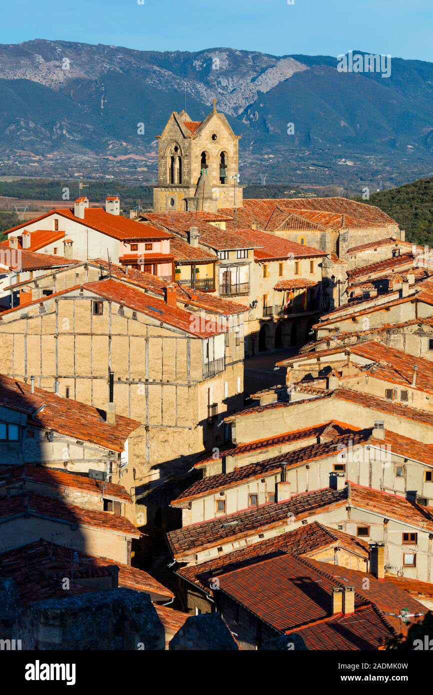 Frías vue du château (12e-15e siècle), Frias village, Las Merindades, Burgos, Castille et Leon, Espagne, Europe Banque D'Images