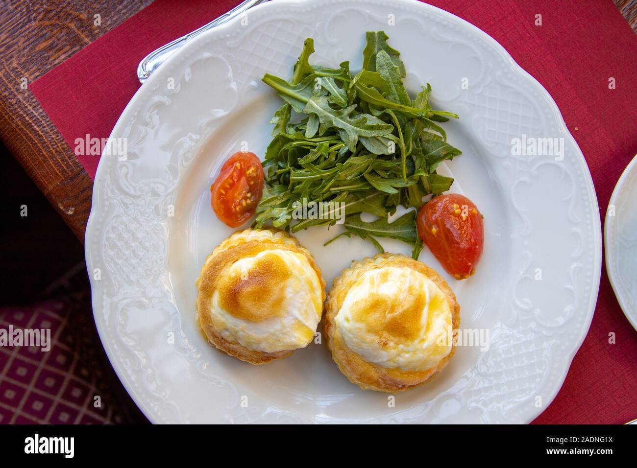 Eggsl avec Benoît salmon, café Pouchkine, Moscou, Russie Banque D'Images